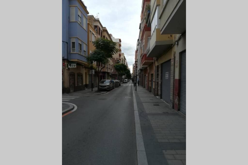 Cozy Apartment In The Heart Of Alicante! Exterior photo